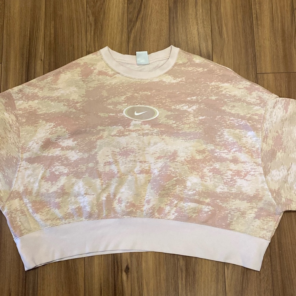 Nike oversized sweatshirt size M